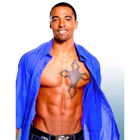 The actor, producer, author and single dad has invaded hollywood with his telegenic face, charm and sheer talent. Pin on Heavens hearts