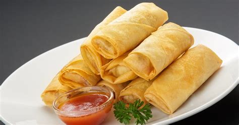 1/4 kg ground pork 1/8 kg shrimp. How to Cook Lumpiang Shanghai | Qatar OFW