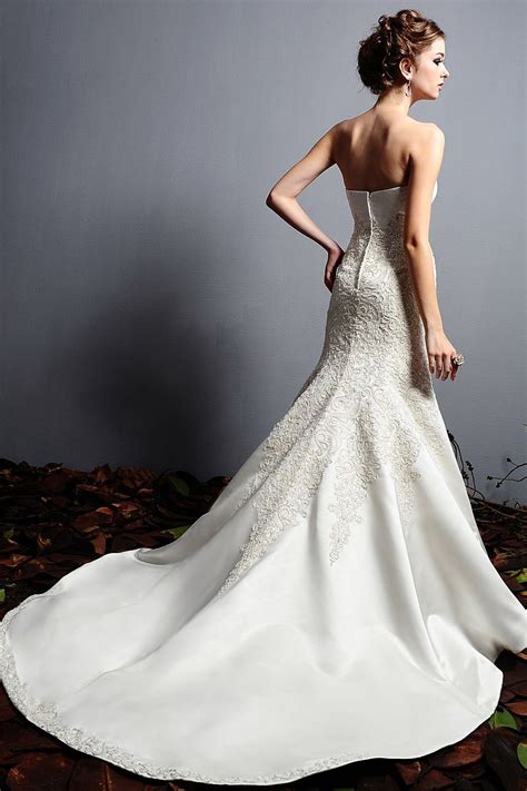 Aurora Bridal De2413 Wedding Dresses Sleeveless Wedding Dress