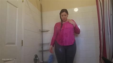 Booty U Showering In My Clothes Manyvids Porn Videos