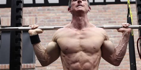 Six pack abs and building athletic muscle. Athlean-X Shares 5 Red Flags That You Have Weak Abs