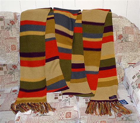 Review Of The Lovarzi 4th Doctor Who Scarf Merchandise Guide The