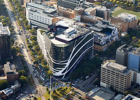 Victorian Comprehensive Cancer Centre Engineering Services - LCI Consultants