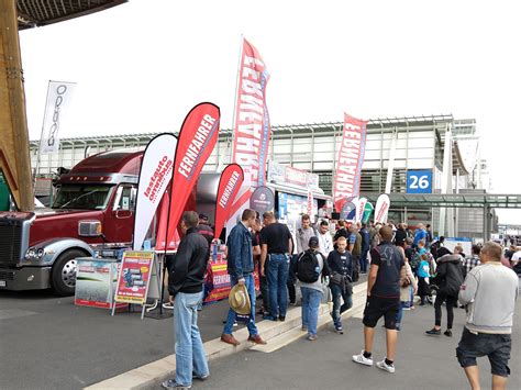 Voller Erfolg für FERNFAHRER-Roadshow „Drive Your Dream“ 2018