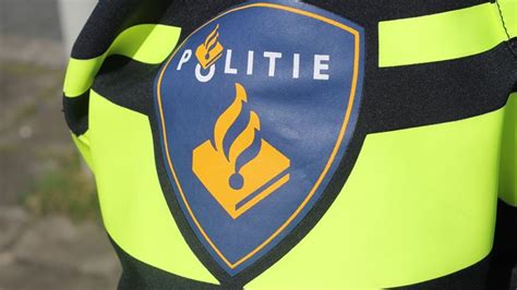 Agenten Plukken Dronken Bestuurder Van De Weg Omroep Gelderland