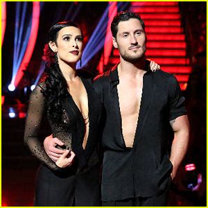 Rumer Willis Hurts Foot Wont Be Able To Dance On Dwts Live Tour