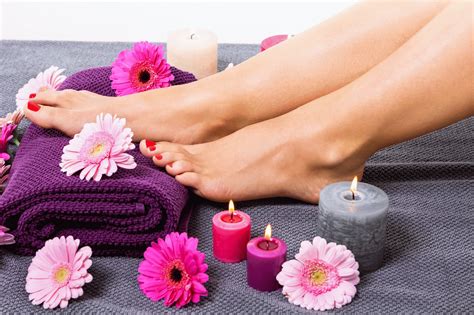 How To Pamper Your Feet At Home