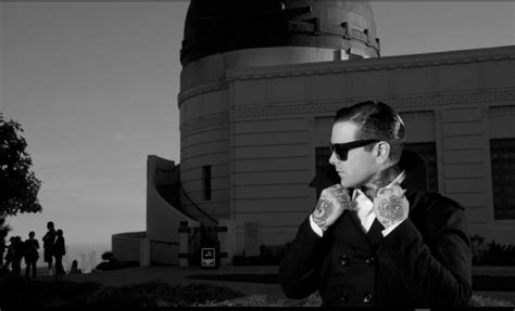 He studied tattoo creation with dean parkin and dan andersen at auckland's sacred tattoo. .: Photographed New Mens clothing line with Dan Smith ...