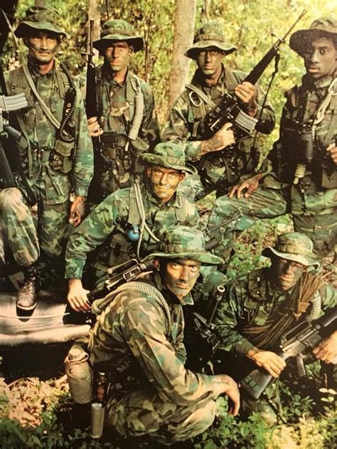 Us Marines Of The 1st Reconnaissance Battalion Vietnam 1960s 720x960