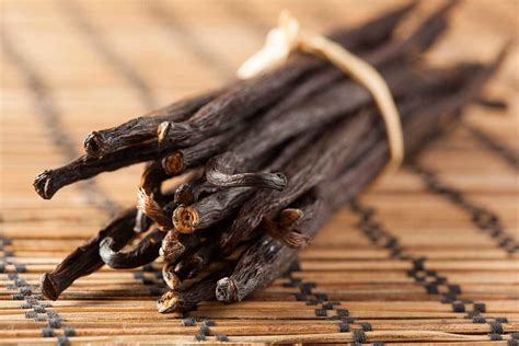 10 Things You Didnt Know About Vanilla Extract And Vanilla Beans