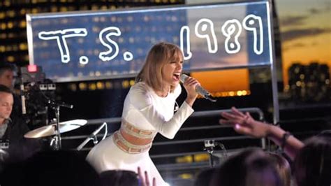 See what secretscars (secret_stars) found on we heart it, your everyday app to get lost in what you love. Taylor Swift 1989 leverages social media to actually sell ...