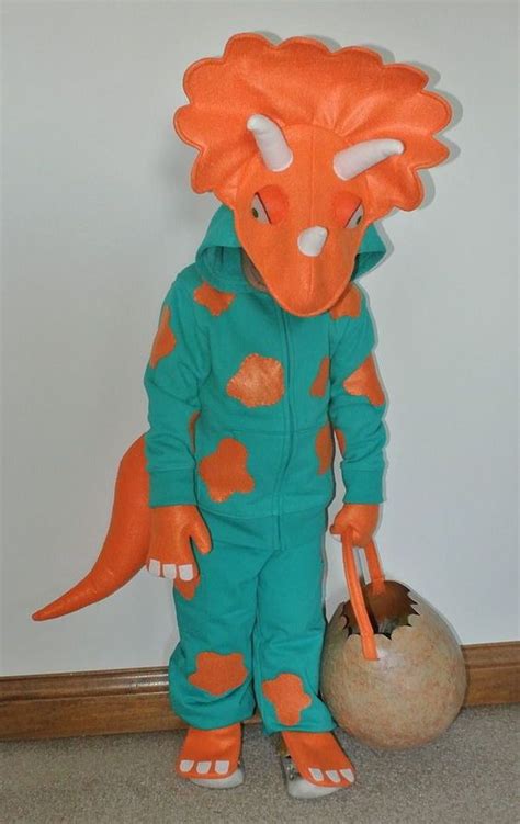 20 Homemade Dinosaur Costumes For Halloween
