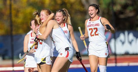 No 2 Maryland Field Hockey Finishes Regular Season With 2 1 Double