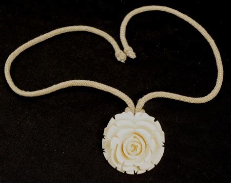 Ivory Rose Pendant Pendantslockets Jewellery