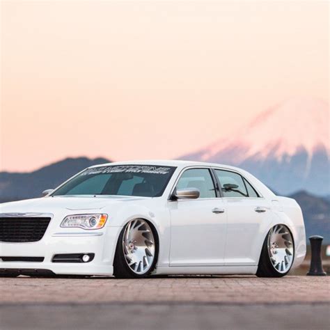 Custom 2011 Chrysler 300 Images Mods Photos Upgrades —