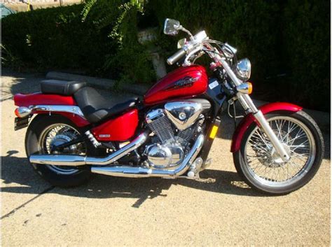 The honda shadow vlx model is a custom / cruiser bike manufactured by honda. 2006 Honda Shadow VLX Deluxe (VT600CD) for sale on 2040motos