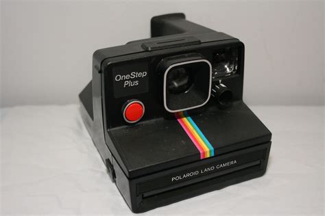 Polaroid Onestep 2 Instant Camera The Gizmodo Review