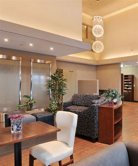 Days inn careers offer the perfect opportunity for those interested in the hospitality industry. Careers - Days Inn Regina Airport West Hotel