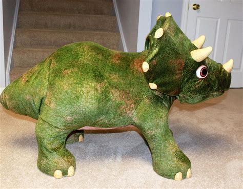 Playskool Kota Triceratops Dinosaur Works Perfectly Free Shipping