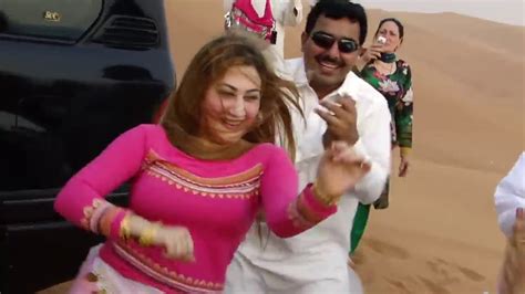 Pashto Local Viral Dance 2019 Urooj Momand And Nadia Gul Mast Dance
