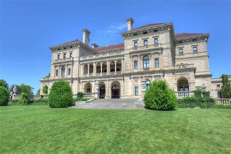 Newport Mansions And Waterfront Sightseeing Tour Mansion