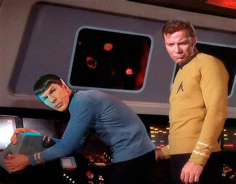Star Trek Desvela A Su Primer Personaje Gay Y Despierta La