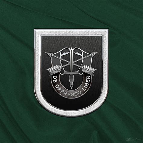 U S Army 5th Special Forces Group 5 S F G Beret Flash Over Green