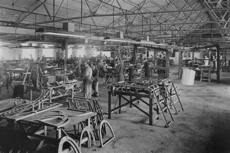 Seward’s Garage – The Supermariners