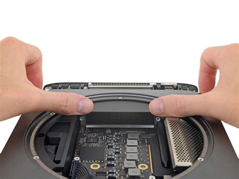 M1 Mac Mini Teardown Reveals First Look At Slim Internals 9to5mac