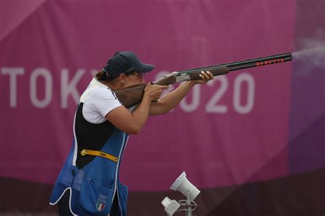 Diana Bacosi è Medaglia Dargento Alle Olimpiadi Nello Skeet Femminile