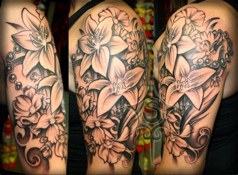 Pin By Cindy Teunissen On Tattoo Lily Flower Tattoos Floral Tattoo