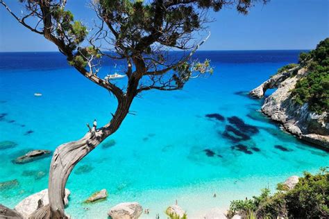 Una costa incontaminata e selvaggia. Le spiagge dell'Ogliastra - Turismo Ogliastra Sardegna
