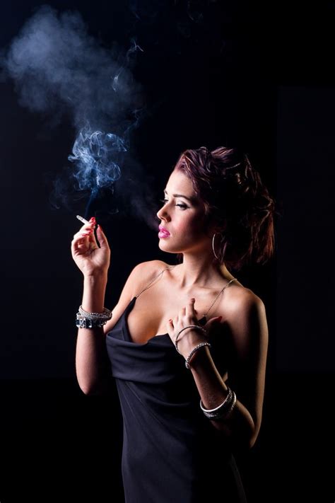 Pin On Smoking Girl