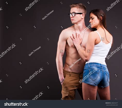Couple Young Sexy Lovers On Neutral Foto Stock 238252477 Shutterstock