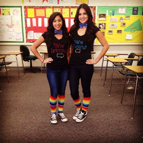 Twin Day Spirit Week At School👭 In 2019 Twin Day Outfits Twin Day
