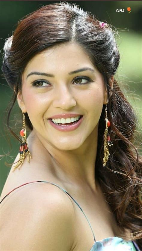 mehreen pirzada beauty girl indian beauty most beautiful indian actress