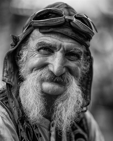 Paris Street Pilot Old Man Face Old Faces Old Man Portrait