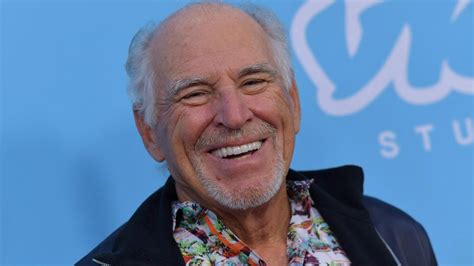 ’Margaritaville’ singer Jimmy Buffett dies at 76