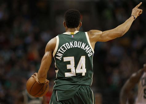 Showing editorial results for giannis antetokounmpo. Giannis Antetokounmpo firma con Nike per la sua nuova ...