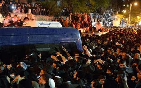 Rabbi Ovadia Yosef Buried In Largest Funeral In Israeli History The