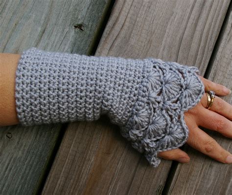 In summer, cotton or crochet mesh gloves were the coolest option. 38 Colorful Fingerless Gloves Crochet Patterns - Patterns Hub