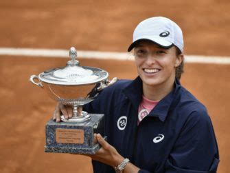 Maybe you would like to learn more about one of these? WTA-Turnier in Rom: Swiatek demontiert Pliskova im Finale ...