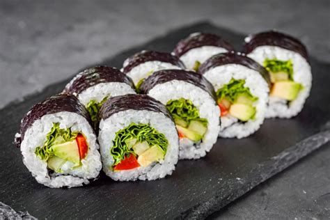 Веганские роллы – простой и вкусный рецепт, как приготовить пошагово