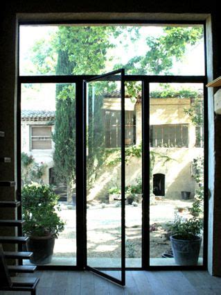 Installer une grande fenêtre ou une baie vitrée, c'est la garantie d'apporter luminosité et esthétisme à sa maison ou son appartement. Résultat de recherche d'images pour "porte d'entrée dans ...
