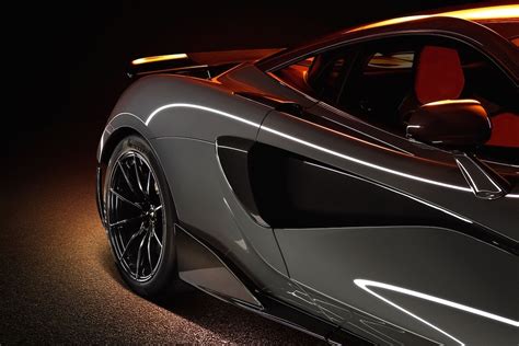 Mclaren Debuts More Powerful Faster And Lighter 600lt Supercar