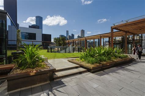 Green Space In And Around Office Buildings Is Producing Healthy Workers