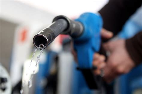 It's made with rum, tequila, and fruit juice. Volatilidad de la Gasolina es una ante sala a la ...