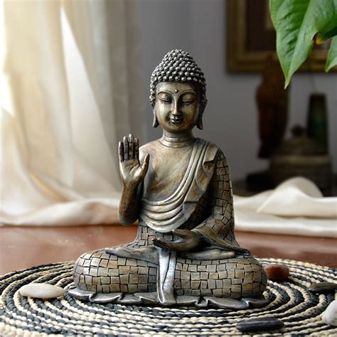 The statues of buddha are another element of the asian zen gardens design. Home Decor Buddha Statues - MISLI POKLAVE