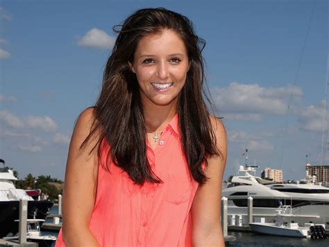 Despite Wimbledon Exit Laura Robson S Off Court Earnings Could Hit M The Independent The