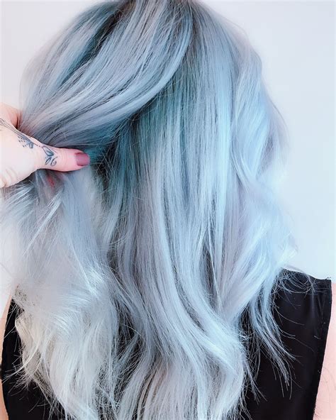 16 Platinum Blue Hair Kailokarragh